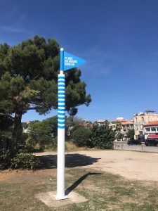 Mât signalétique plage du Prado Marseille